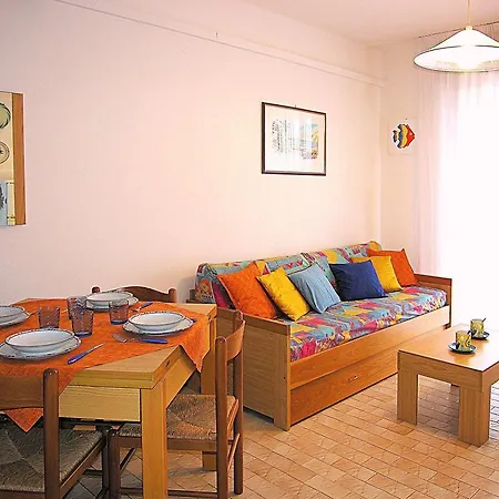 Riviera Apartment *