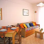 Riviera Apartament *